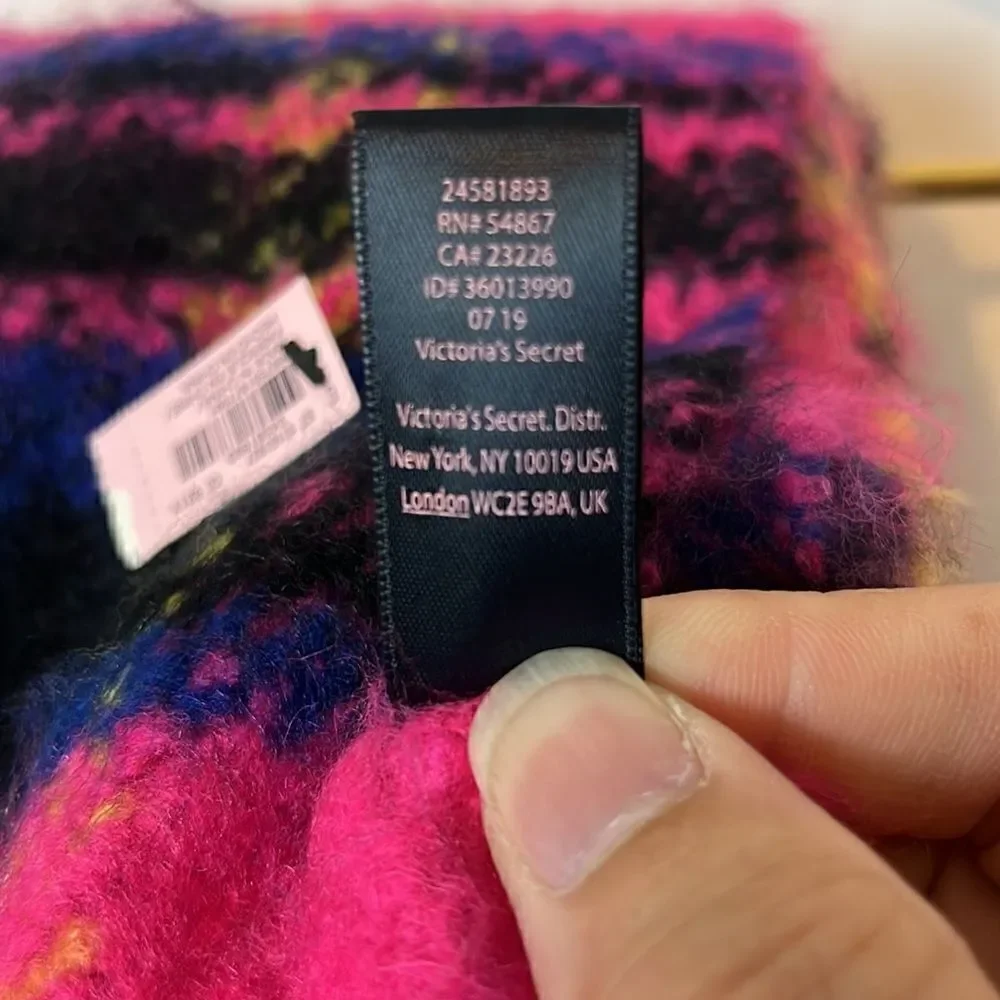Victoria’s Secret pink plaid scarf